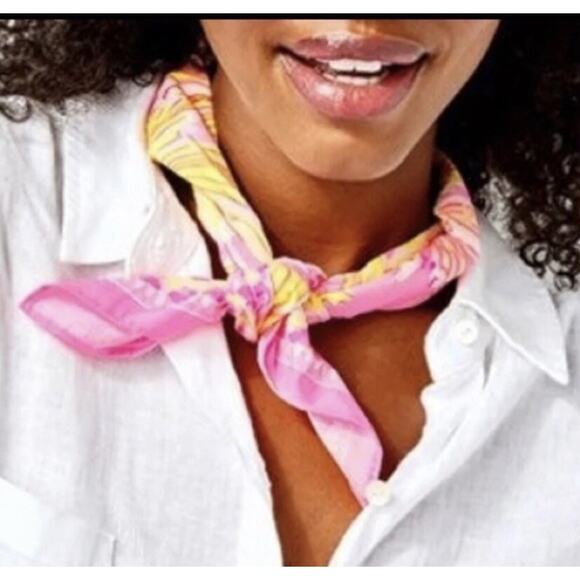 Lilly Pulitzer Be the Sunshine Scarf / Bandana GWP EUC - Picture 8 of 8
